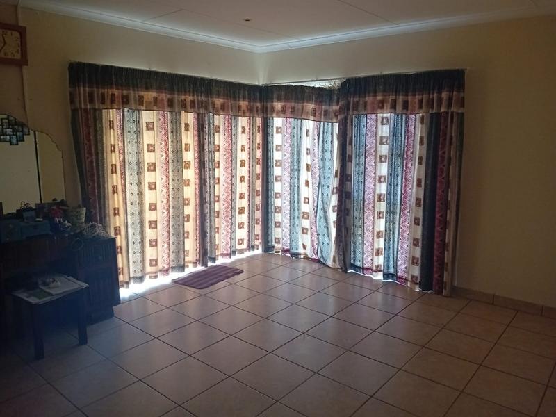 3 Bedroom Property for Sale in Stilbaai Wes Western Cape